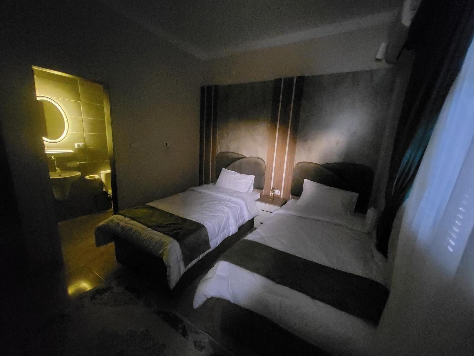 Global Pyramids View Inn Kafrat al Jabal Exterior photo